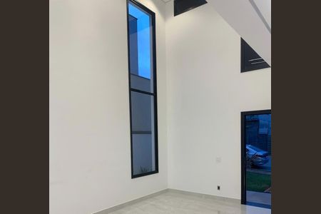 Casa à venda com 3 quartos, 279m² em Jardim Samambaia, Jundiaí