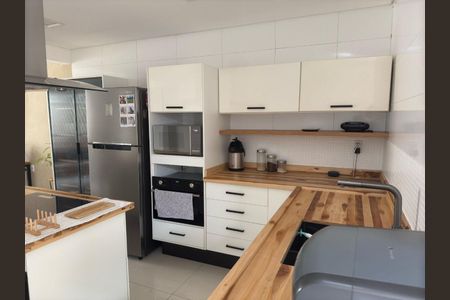 Casa à venda com 3 quartos, 135m² em Vila Rio Branco, Jundiaí