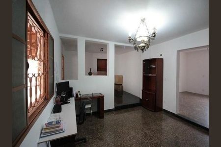 Casa à venda com 3 quartos, 250m² em Jardim Trevo, Jundiaí