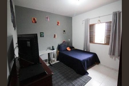 Casa à venda com 3 quartos, 250m² em Jardim Trevo, Jundiaí