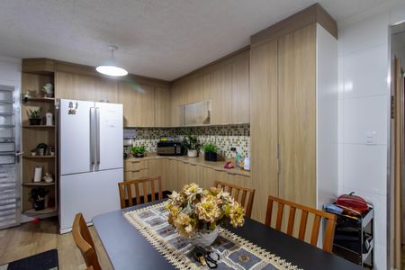 Casa à venda com 185m², 2 quartos e 1 vagaCozinha