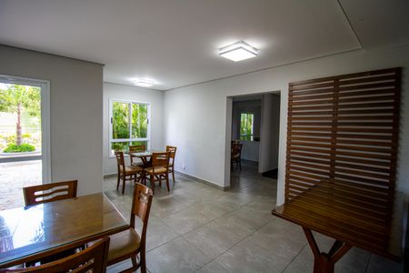 Apartamento para alugar com 58m², 2 quartos e 1 vaga Apartamento para alugar com 58m², 2 quartos e 1 vagaÁrea comum - Salão de festas