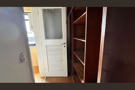 Apartamento à venda com 84m², 2 quartos e 1 vaga Apartamento à venda com 84m², 2 quartos e 1 vagaQuarto de Serviço