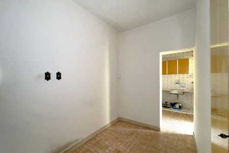 Apartamento à venda com 90m², 3 quartos e sem vagaCopa