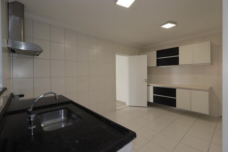 Apartamento para alugar com 139m², 2 quartos e 3 vagasCozinha