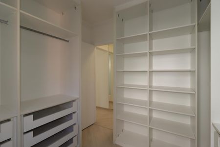 Apartamento para alugar com 139m², 2 quartos e 3 vagasCloset da Suíte 2