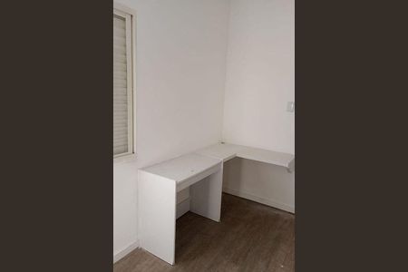 Casa à venda com 3 quartos, 201m² em Vila Alzira, Santo André