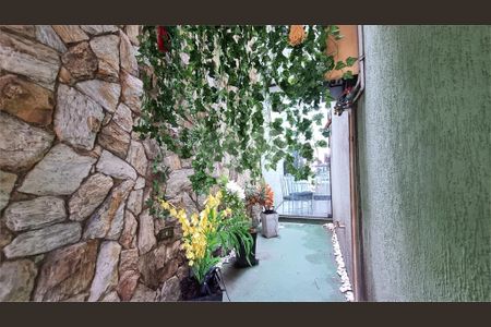 Casa à venda com 3 quartos, 125m² em Vila Regina, São Paulo