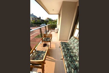 Apartamento à venda com 77m², 3 quartos e 1 vaga