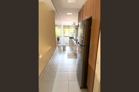 Apartamento à venda com 77m², 3 quartos e 1 vaga