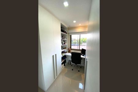 Apartamento à venda com 77m², 3 quartos e 1 vaga