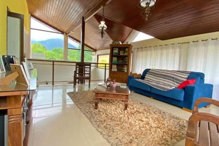 Casa à venda com 3 quartos, 618m² em Vargem Grande, Rio de Janeiro