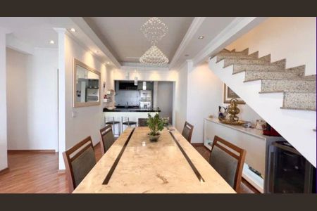 Apartamento à venda com 3 quartos, 160m² em Vila Bertioga, São Paulo