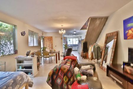 Casa à venda com 4 quartos, 160m² em Vila Clementino, São Paulo