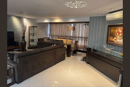Apartamento à venda com 3 quartos, 130m² em Indianópolis, São Paulo