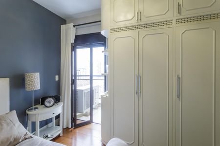 Apartamento à venda com 130m², 3 quartos e 2 vagasQuarto 1