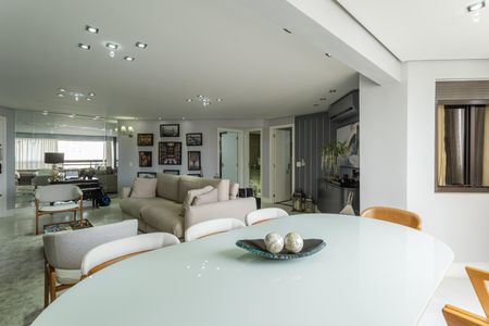 Apartamento à venda com 130m², 3 quartos e 2 vagasSala