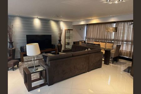 Apartamento à venda com 3 quartos, 130m² em Indianópolis, São Paulo