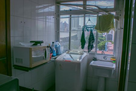 Apartamento à venda com 86m², 2 quartos e 2 vagasÁrea de Serviço