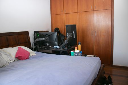 Apartamento à venda com 86m², 2 quartos e 2 vagasSuíte