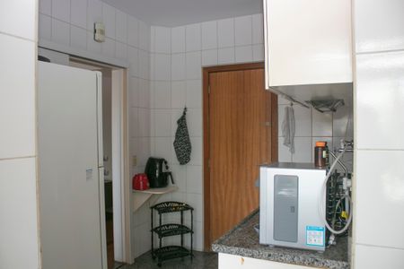 Apartamento à venda com 86m², 2 quartos e 2 vagasCozinha