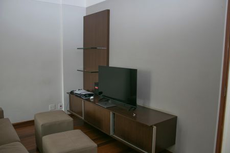Apartamento à venda com 86m², 2 quartos e 2 vagasSala