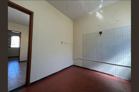 Casa à venda com 100m², 2 quartos e 4 vagas