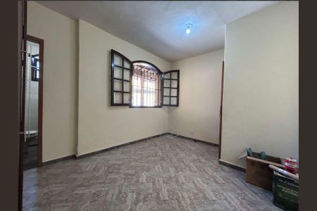 Casa à venda com 100m², 2 quartos e 4 vagas