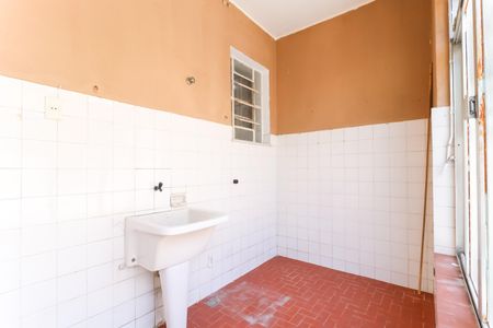 Casa à venda com 150m², 3 quartos e 1 vagaÁrea de Serviço
