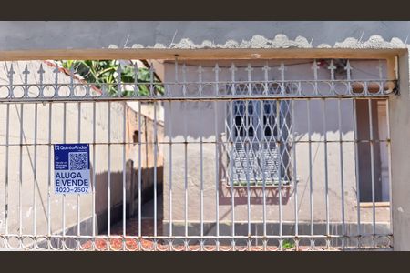 Casa à venda com 150m², 3 quartos e 1 vagaFachada com placa