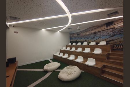 Apartamento à venda com 64m², 2 quartos e 1 vagaÁrea comum - TV