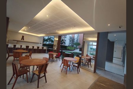 Apartamento à venda com 64m², 2 quartos e 1 vagaÁrea comum - Salão de festas