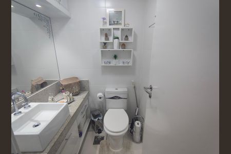 Apartamento à venda com 64m², 2 quartos e 1 vagaBanheiro 