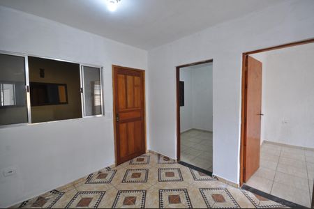 Sala de casa para alugar com 2 quartos, 70m² em Vila Irmaos Arnoni, São Paulo