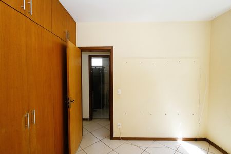 Apartamento para alugar com 240m², 4 quartos e 2 vagasQuarto 2