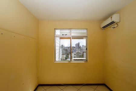 Apartamento para alugar com 240m², 4 quartos e 2 vagasQuarto 2