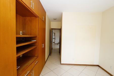 Apartamento para alugar com 240m², 4 quartos e 2 vagasQuarto 1 Suíte