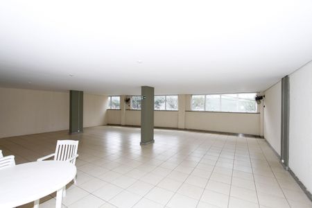 Apartamento para alugar com 240m², 4 quartos e 2 vagasÁrea comum - Salão de festas