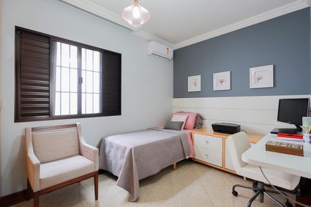 Casa à venda com 252m², 3 quartos e 6 vagas Casa à venda com 252m², 3 quartos e 6 vagasSuíte 2