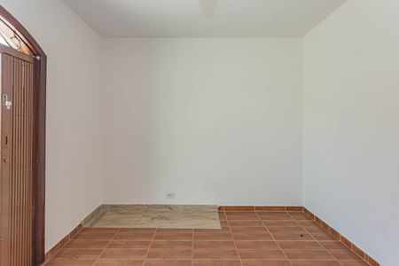 Casa à venda com 180m², 3 quartos e 2 vagasQuarto 1