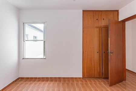 Casa à venda com 180m², 3 quartos e 2 vagasQuarto 2