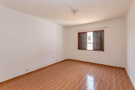 Casa à venda com 180m², 3 quartos e 2 vagasSuíte