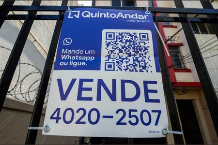 Apartamento à venda com 69m², 2 quartos e sem vaga Apartamento à venda com 69m², 2 quartos e sem vagaFachada