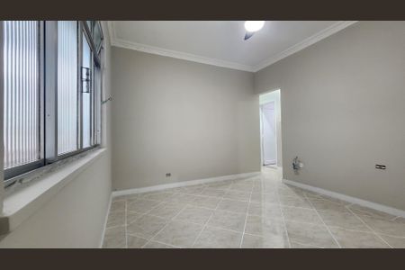 Sala de apartamento para alugar com 3 quartos, 80m² em Macuco, Santos