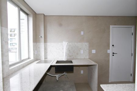 Apartamento à venda com 200m², 4 quartos e 2 vagasCozinha