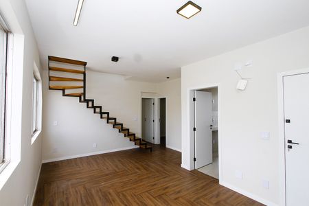 Apartamento à venda com 200m², 4 quartos e 2 vagasSala