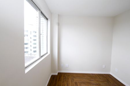 Apartamento à venda com 200m², 4 quartos e 2 vagasQuarto 4