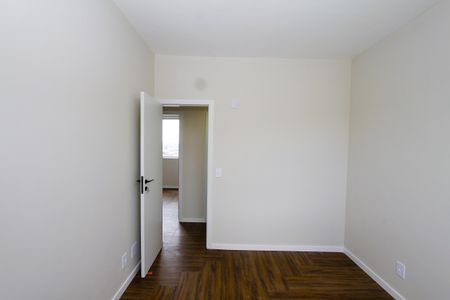 Apartamento à venda com 200m², 4 quartos e 2 vagasQuarto 1