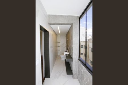 Apartamento à venda com 200m², 4 quartos e 2 vagasBanheiro do Quarto 2