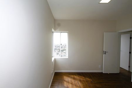 Apartamento à venda com 200m², 4 quartos e 2 vagasQuarto 2 - Suíte